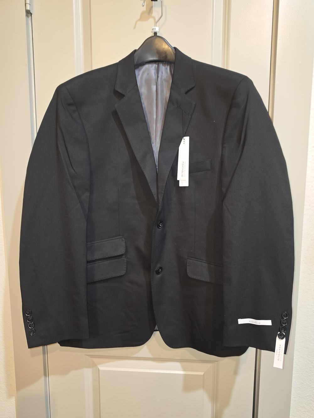 Perry Ellis Black Suit, Size 41 Slim Fit